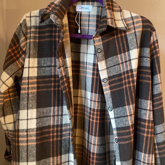 Long Shacket - Picture 2 of 4